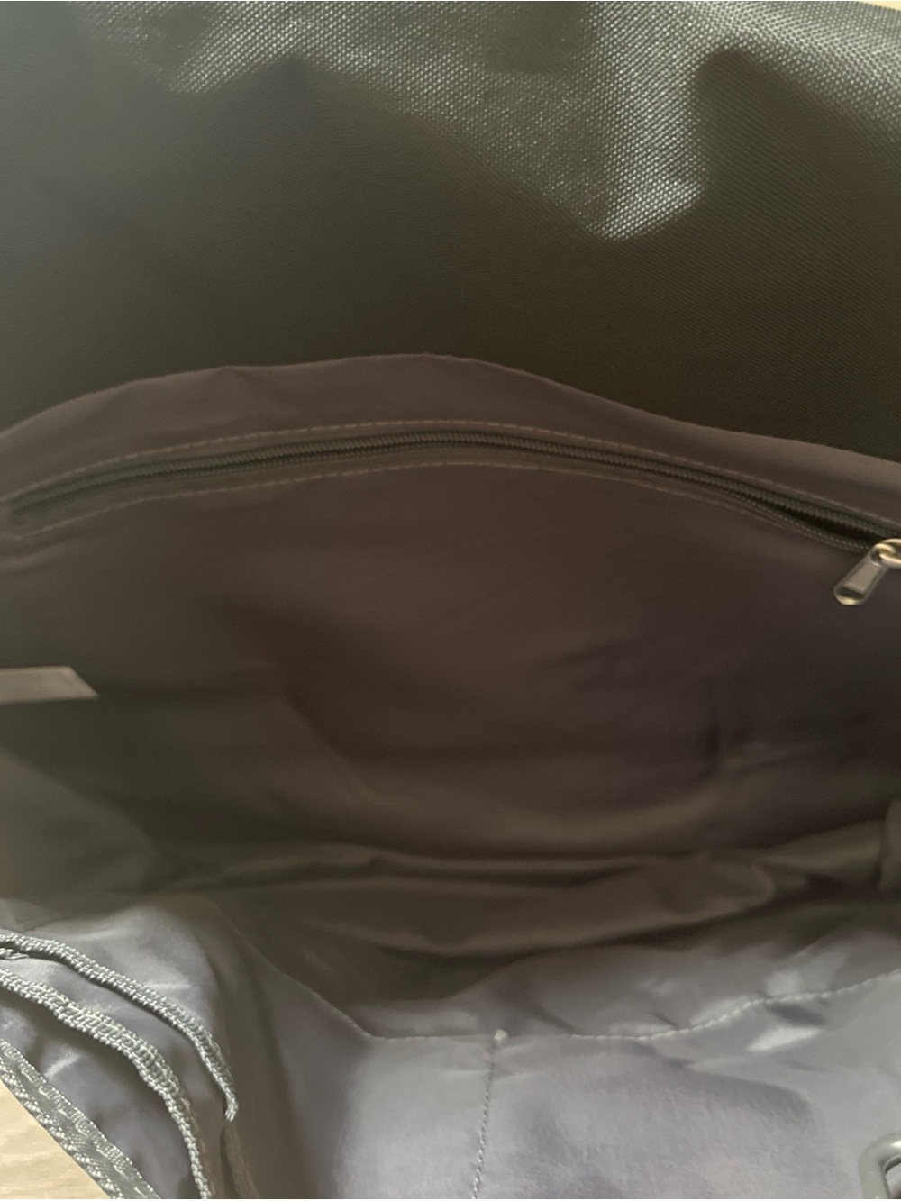 Pottery Barn Teen Gear-Up Black Gray Messenger Laptop shoulder Bag NEW Large - Picture 6 of 10